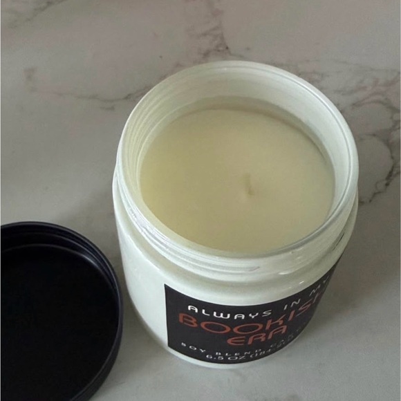 Target Green Tea & Bamboo Candle - Picture 2 of 3